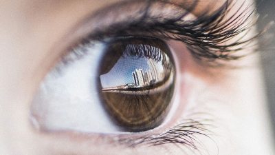 Mudah, Simak Enam Cara Menjaga Kesehatan Mata dengan Cara Alami