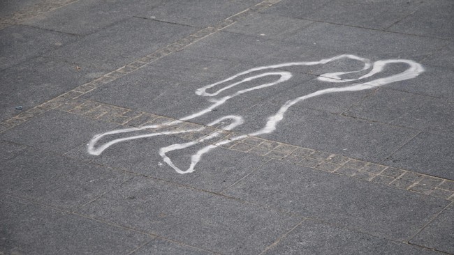 Mayat Misterius Pria Tanpa Identitas Ditemukan di Pondok Aren