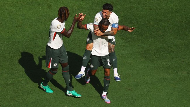 Misteri Diamnya Joao Pedro: Mengapa Tak Rayakan Gol ke Fluminense?