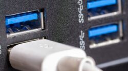 Rahasia Tersembunyi USB-A: Mengapa Selalu Salah Masukkan?