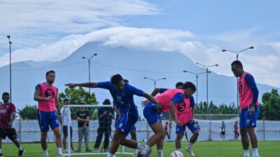 Ramon Tanque Persib: Latihan Perdana, Tantangan Adaptasi 30 Jam