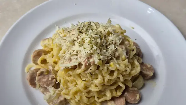 Resep Mi Instan Carbonara: Pasta Lezat Anti Ribet, Siap Dalam 10 Menit