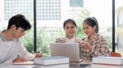 Riset Mahasiswa Lebih Mudah? Bapenda DKI Luncurkan Layanan Online!